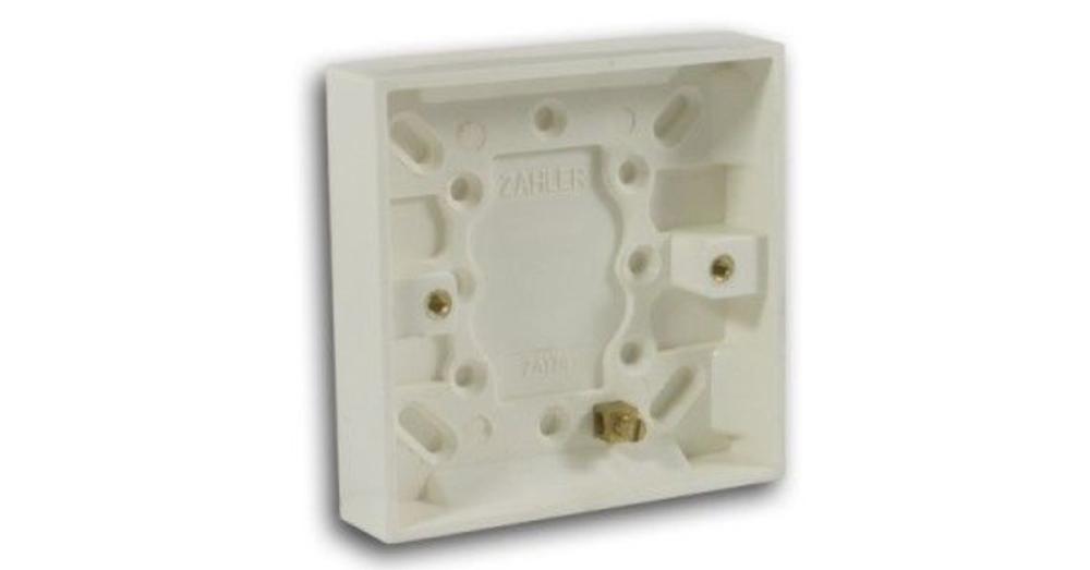 16mm 1-gang pattress box in off white