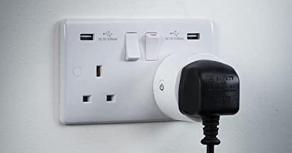 Benefits of Smart Switches & Sockets