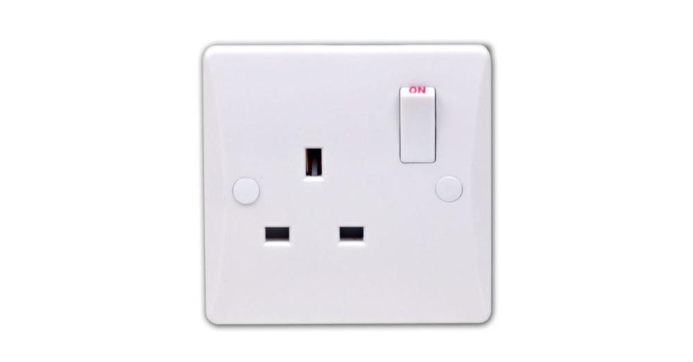 Best Use Case Scenarios: Where to Use Weatherproof Sockets