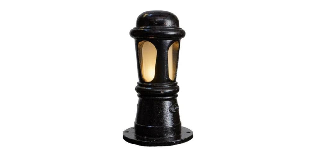 Decorative Cast Iron Bollard Light