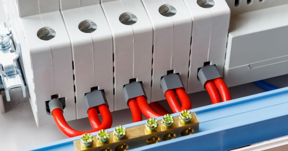 Dedicated circuits for cookers, electric showers and immersion heaters in UK house wiring