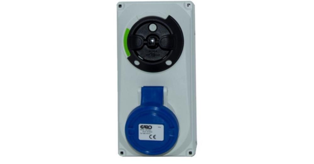 Garo 16A 3-Pole 100-130V Switched Socket