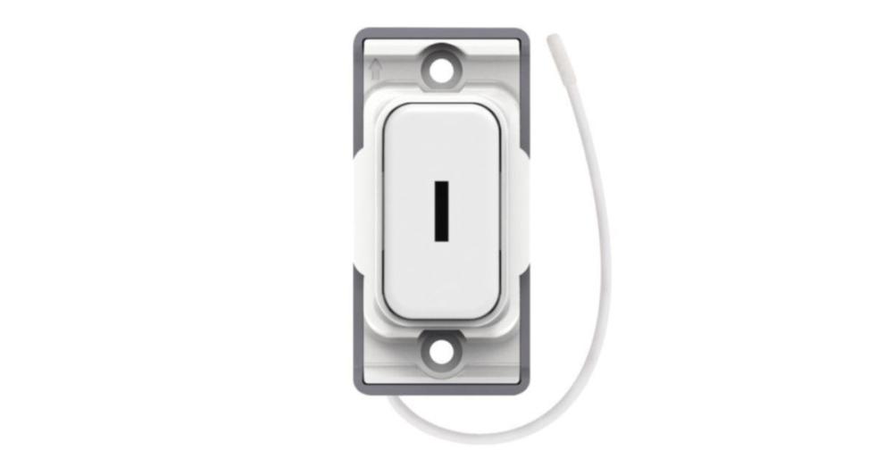 Selectric GRID360 retractive kinetic on-off switch module in white, a batteryless wireless light switch
