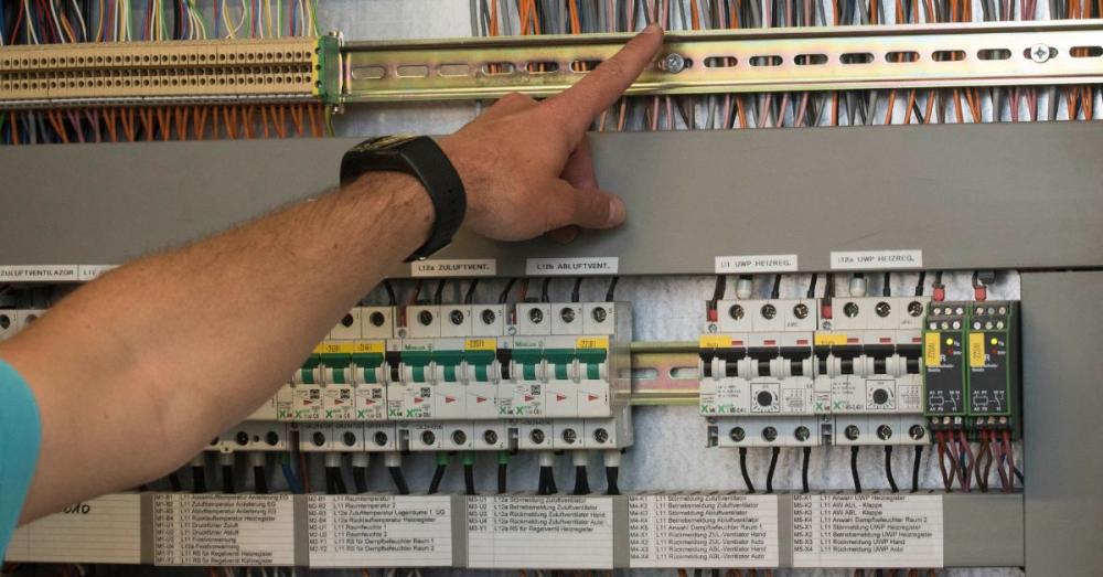 What Are the Core Differences Between an RCBO, RCD, and MCB?
