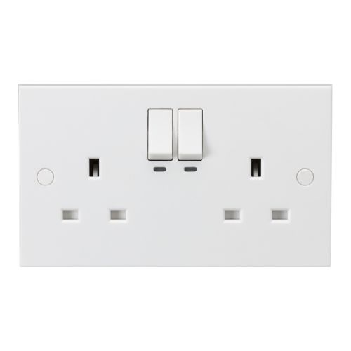 13A Smart 2G Switched Socket with Meteor Electrical 