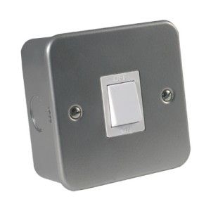 Metalclad 20 Amp Double Pole Switch