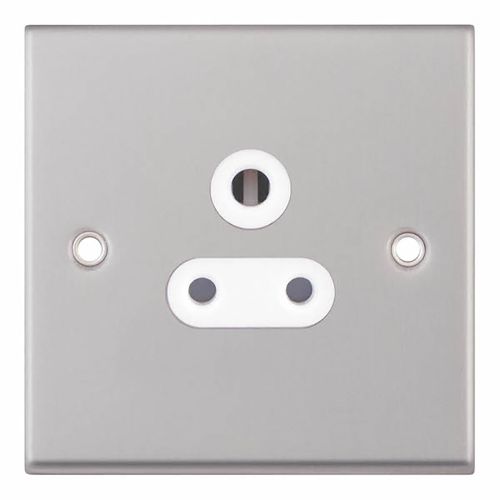 5 Amp Round Pin Socket - 3 Pin - Unswitched - Satin Chrome with White Inserts by Meteor Electrical 