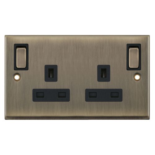 Selectric 13A Socket Outlet 2G Switched DP Outboard Rockers Antique Brass