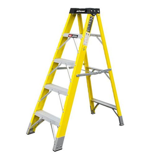 5 Tread Fibreglass Step Ladder by Meteor Electrical 