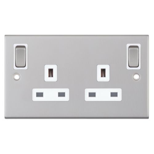 Selectric 13 Amp Socket Outlet 2 Gang Switched DP Outboard Rockers & 2 Earth Terminals Satin Chrome 