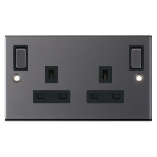 Selectric 13 Amp Socket Outlet 2 Gang Switched DP Outboard Rockers & 2 Earth Terminals Black Nickel Black Insert