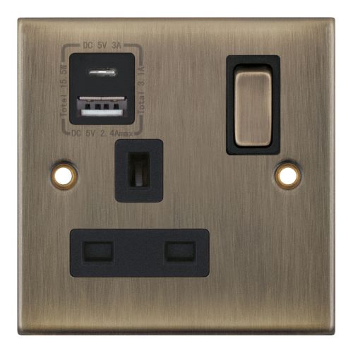 Selectric 1 Gang 13 Amp Socket USB Type C & A Antique Brass Black insert