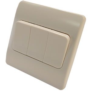 MK Logic Plus 10A 3 Gang SP 2 Way Wide Plateswitch