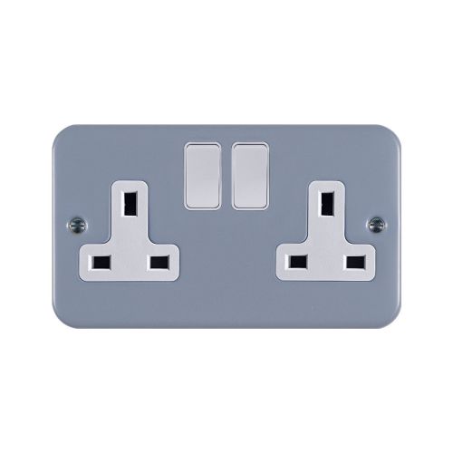 METALCLAD 13AMP 2G DP SWITCHED SOCKET